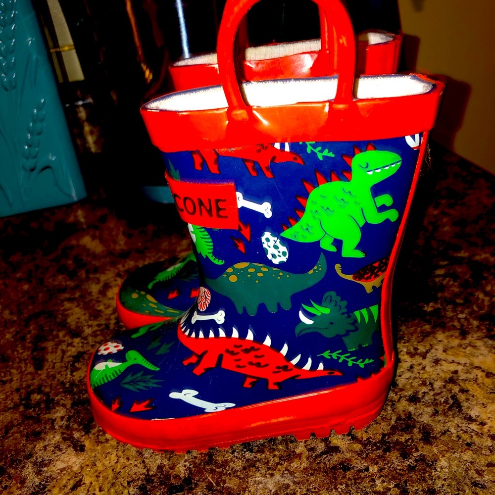 Cute Lone Cone Dinosaur rain boots